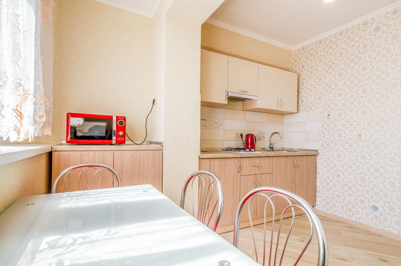 Artal Apartment On Obolonskyi Avenue 16A Kiew Exterior foto